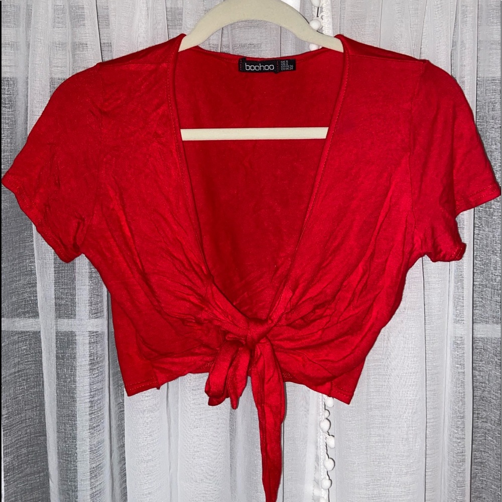 BOOHOO SIZE 4 DOUBLE TIE FRONT CROP TOP